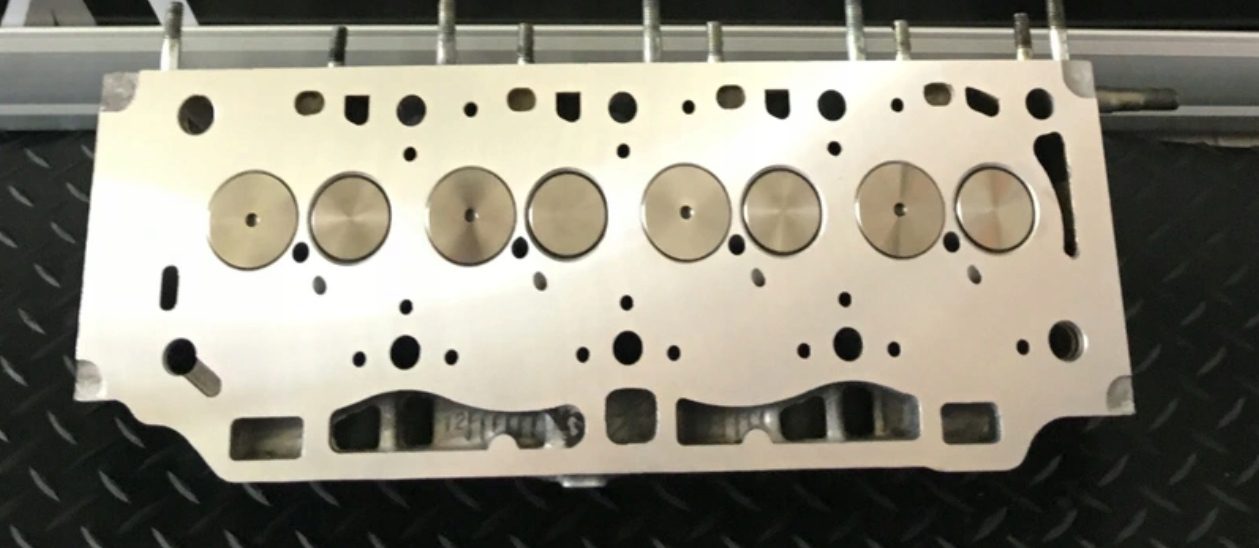 48d8950cdb93d8fcd0a1b453fa45fccc-1.jpg Głowica Renault Scenic Megane Kangoo 1.9 DTI Cdti - obrazek 1