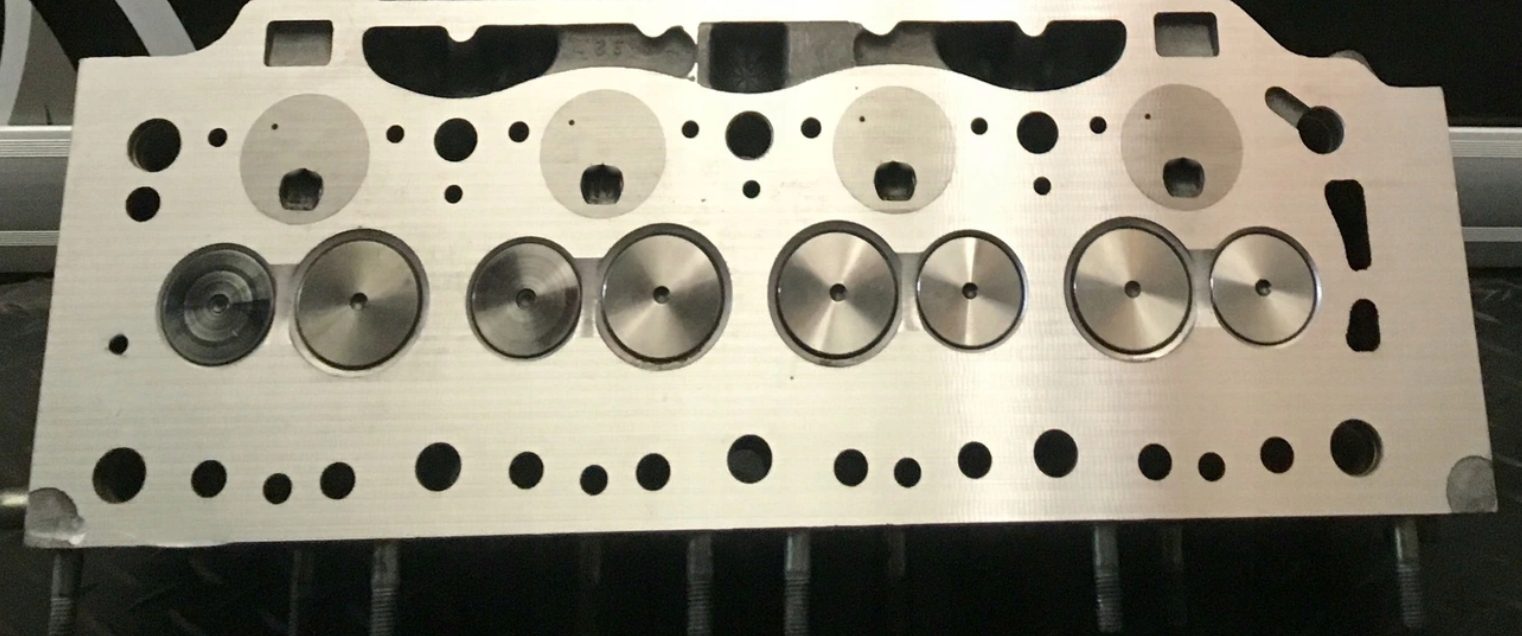 92dd55ce9ea6b008ea04f6ce3d5bda86-2.jpg Głowica Volvo V 40,S 40 MITSUBISHI CARISMA 1.9TD - obrazek 1