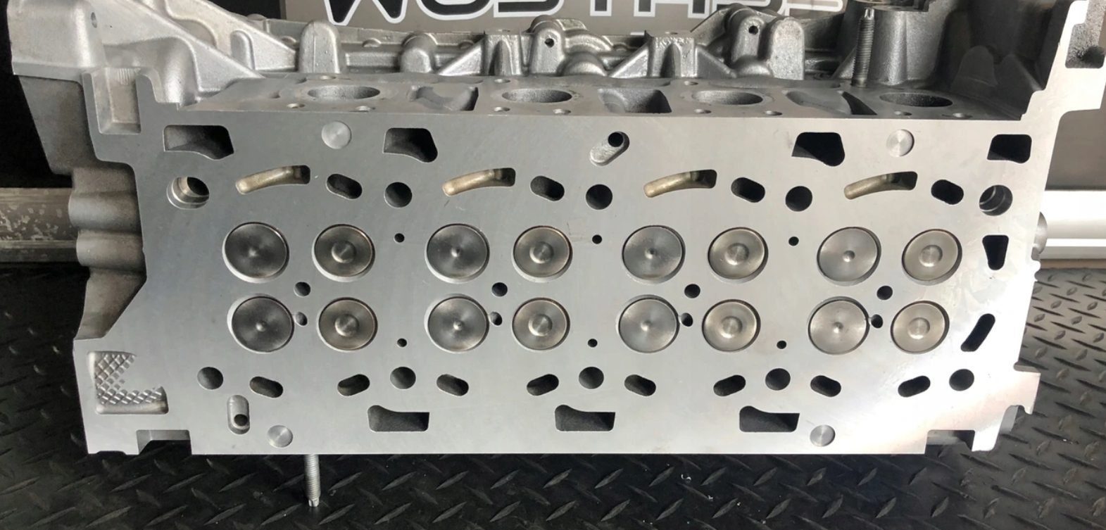 93ab50a657c19fee0a55ffbee78a3cf0-1.jpg RENAULT TRAFIC VIVARO 2.0 DCI M9R QASHQAI GŁOWICA - obrazek 1