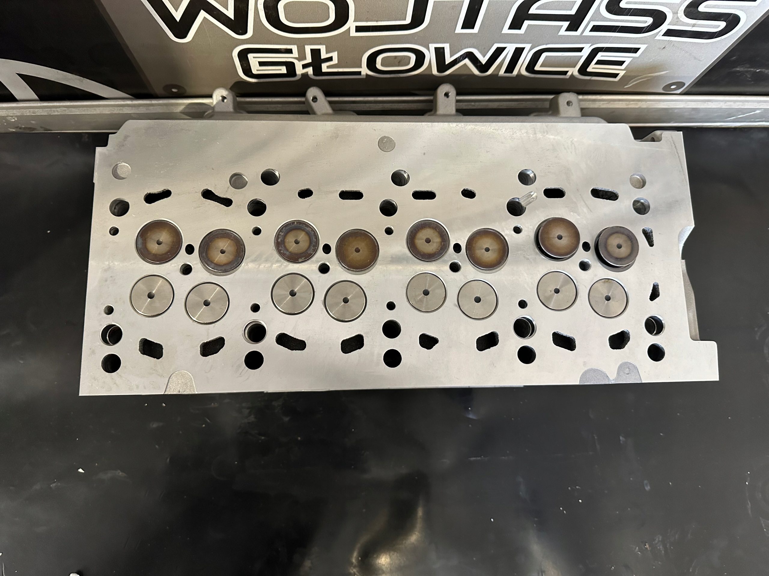 ed05e5f93db7aa5ff018f70c5820f5d8-1.jpg Nowa Głowica AUDI VW SEAT 2.0 TDI CR 03l103373J - obrazek 1